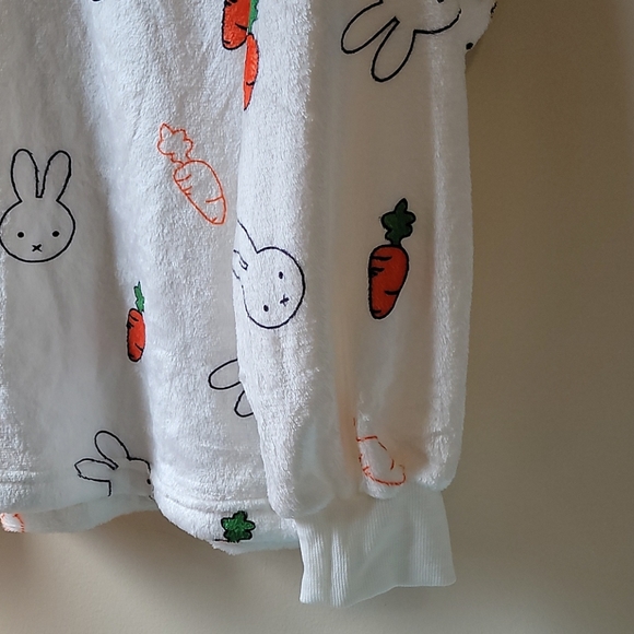 Sleeping wear set - Picture 3 of 4